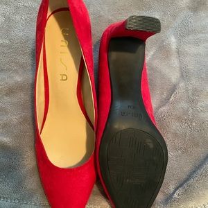 Unisa Res  Fabric Pumps